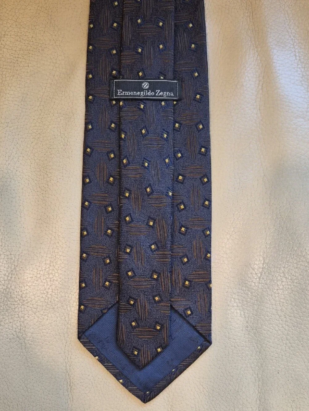 Ermenegildo Zegna elegant brown
